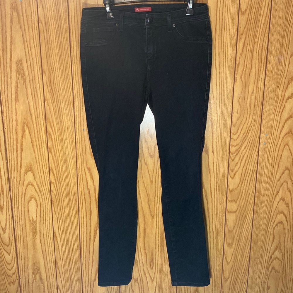 🔥CB Faded Black Skinny Jeans / Womens Size 10
